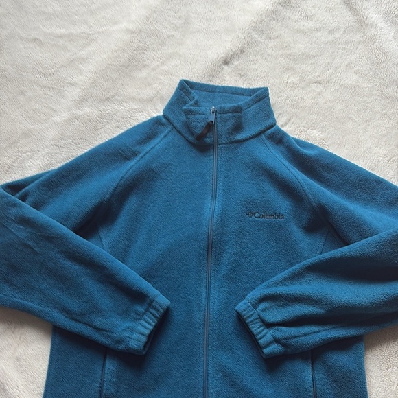 Columbia Full Zip Fleece Jacket | Teal Blue | Cozy Outdoor Layer | Size Large - Picture 2 of 8